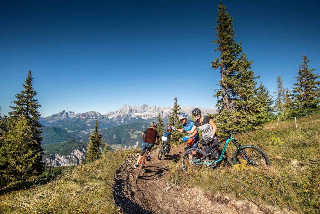 burgfellnerhof planai mountainbike abfahrtsrennen