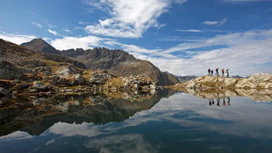 Wunderschöne Spiegelung im Bergsee